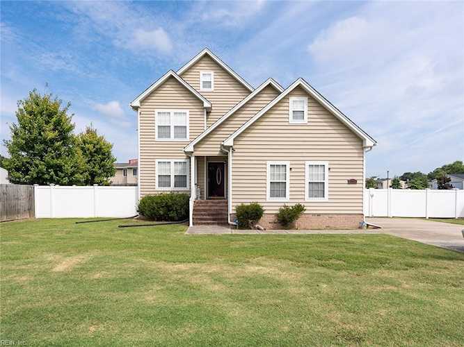 66 Franktown Rd Hampton, VA 23663