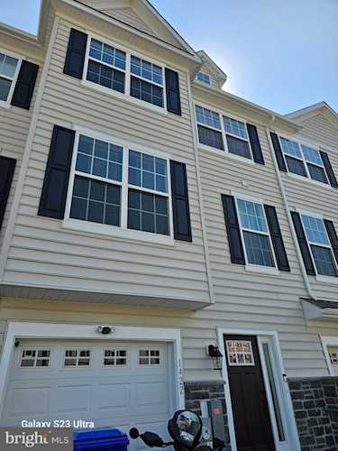 1422 Carrick Ct Middletown, DE 19709