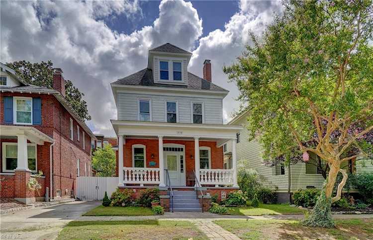 1318 Stockley Gardens Norfolk, VA 23517
