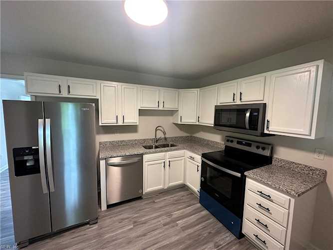 2601 Shell Rd Hampton, VA 23661