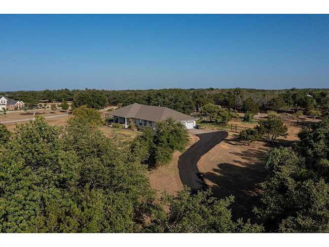264 N Showhorse DR Liberty Hill, TX 78642