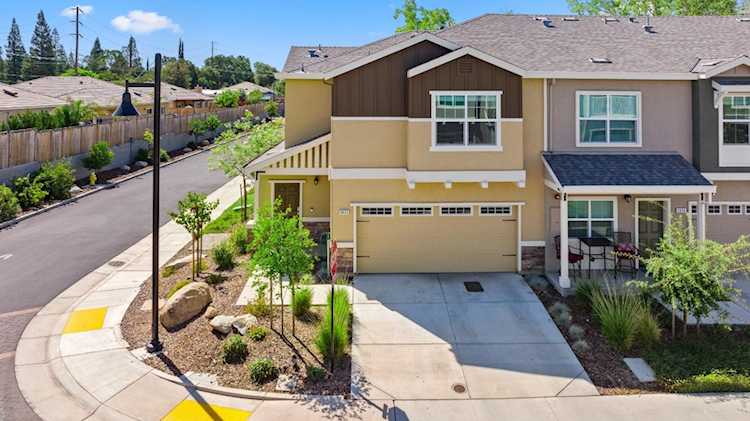 3826 Anders Way Rocklin, CA 95677