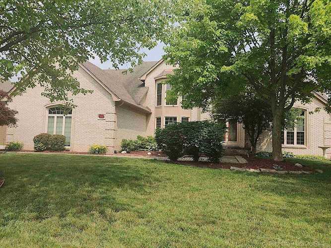 53960 Sutherland Ln Macomb, MI 48316