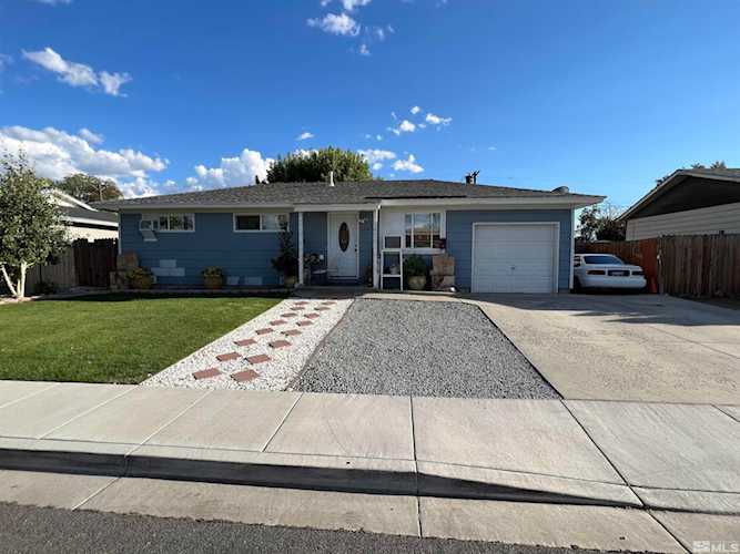 1667 Prospect Sparks, NV 89431