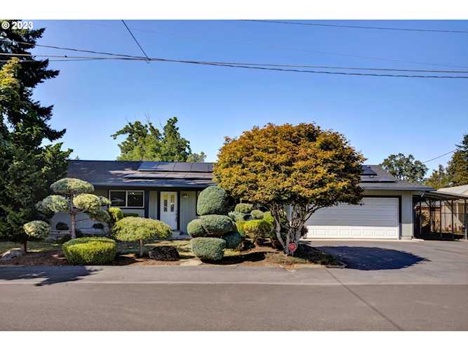 115 Barker RD Oregon City, OR 97045