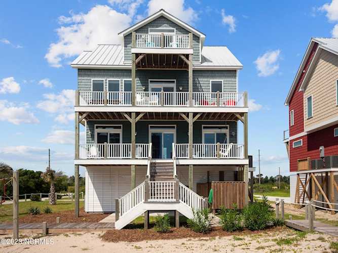 606 Hampton Colony Circle North Topsail Beach, NC 28460
