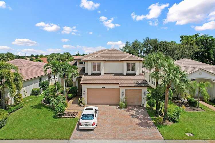 4348 Mariners Cove Drive Wellington, FL 33449