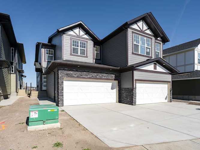 183 Legacy Glen Parade SE Calgary, AB T2X 4T3