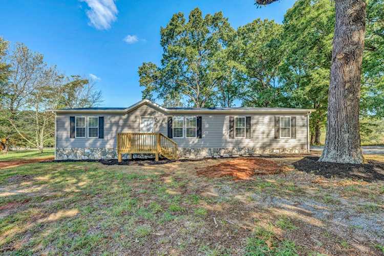 6251 Joppa Mill Moneta, VA 24121