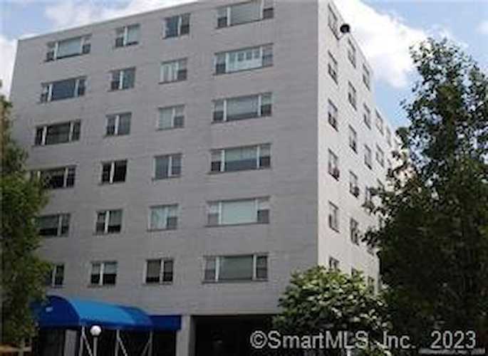 887 Farmington Ave #1G West Hartford, CT 06119