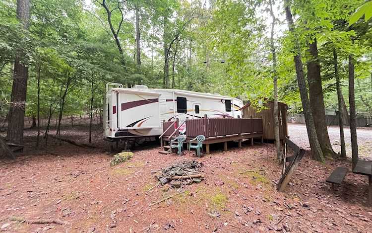 113 26th St Ellijay, GA 30540