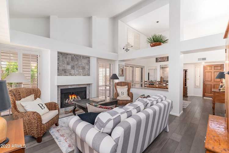 10076 E Calle De Cielo Circle Scottsdale, AZ 85258