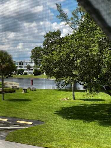 262 Farnham Ct #262 Deerfield Beach, FL 33442