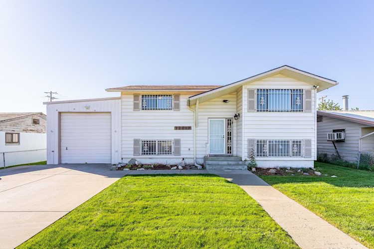 12613 W 12th Ave Airway Heights, WA 99001