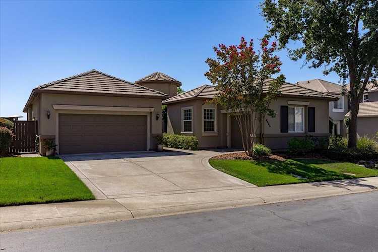 4866 Village Green Drive El Dorado Hills, CA 95762