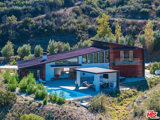 31830 Lobo Canyon Rd Agoura Hills, CA 91301