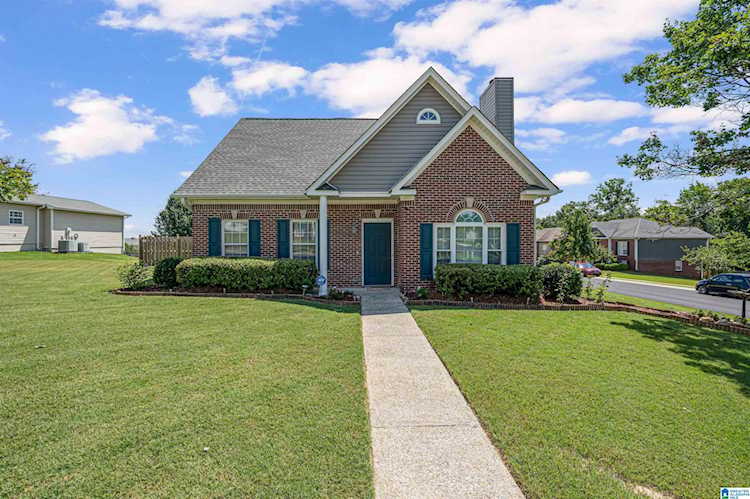 589 Clearview Road Hoover, AL 35226