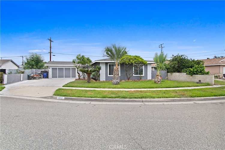 8012 San Leandro Circle Buena Park, CA 90620