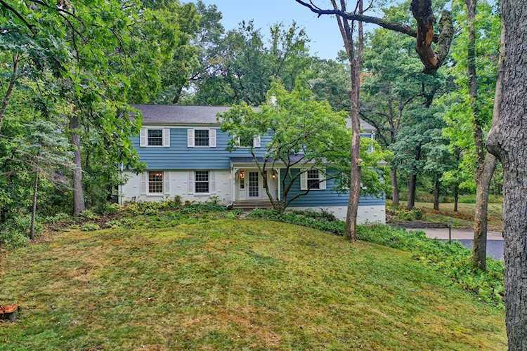 2 Deer Lane North Oaks, MN 55127