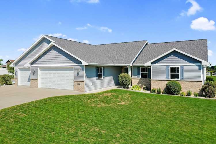 1682 Red Oak St Green Bay, Village of Howard, WI 54313