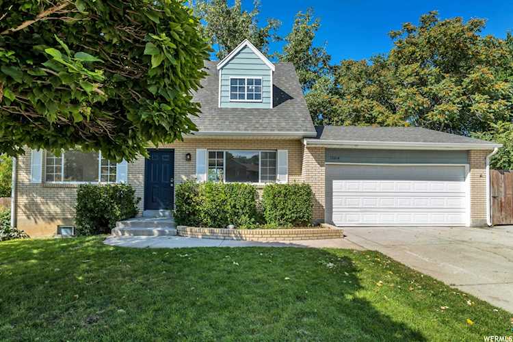 12014 S Mill Ridge Cir Sandy, UT 84094