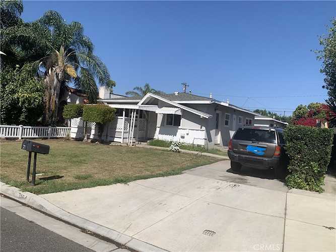 3164 Pine Ave Long Beach, CA 90807