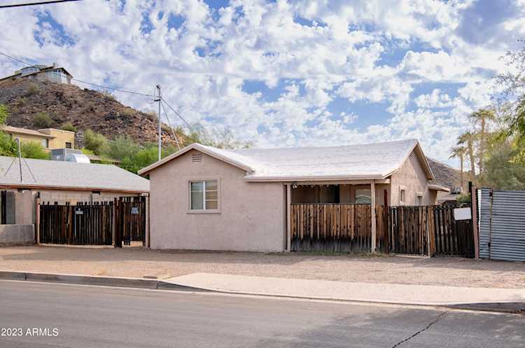 9441 N 9th Avenue Phoenix, AZ 85021