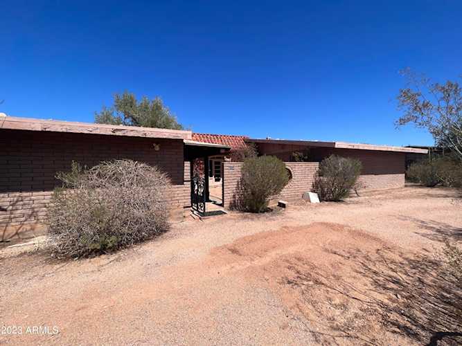 5714 E Cambridge Avenue Scottsdale, AZ 85257