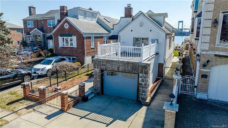 3186 Tierney Place Bronx, NY 10465