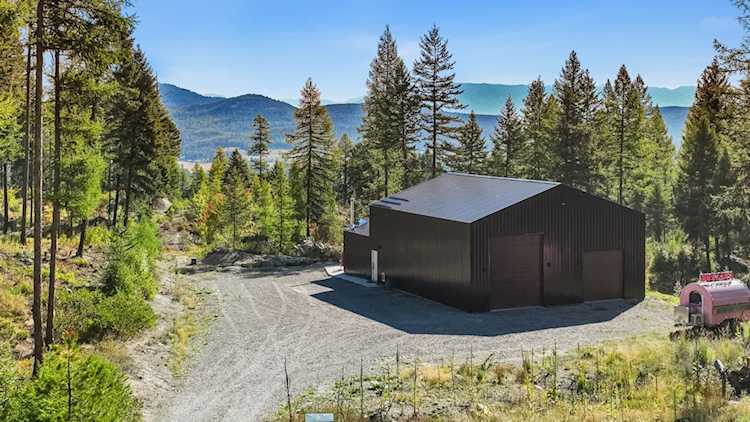 255 Chinook Lake Rd Whitefish, MT 59937