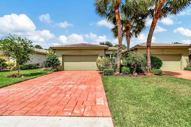 5973 Cocowood Court Boynton Beach, FL 33437