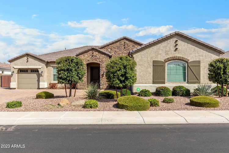 3570 E Aquarius Place Chandler, AZ 85249