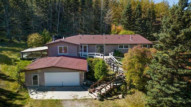 55 Priddis Creek Dr Rural Foothills County, AB T0L 1W2