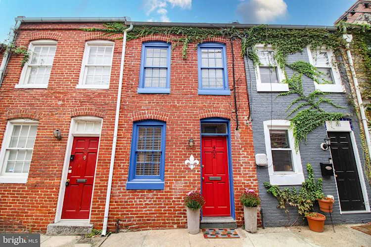 402 S Dallas St Baltimore, MD 21231