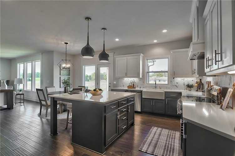 23823 W 58th Place Shawnee, KS 66226