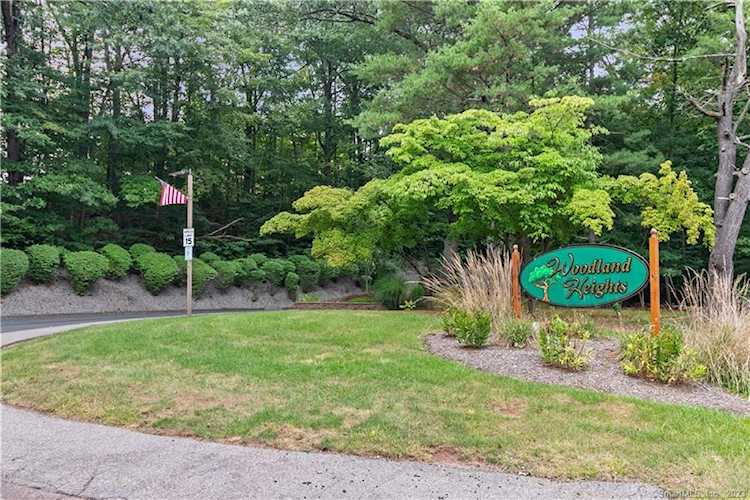 127 Woodland Dr #127 Cromwell, CT 06416