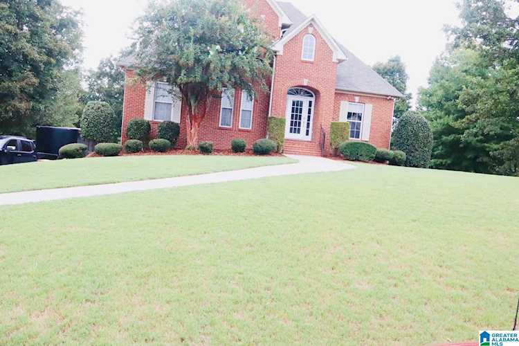 2641 Oak Leaf Circle Helena, AL 35022