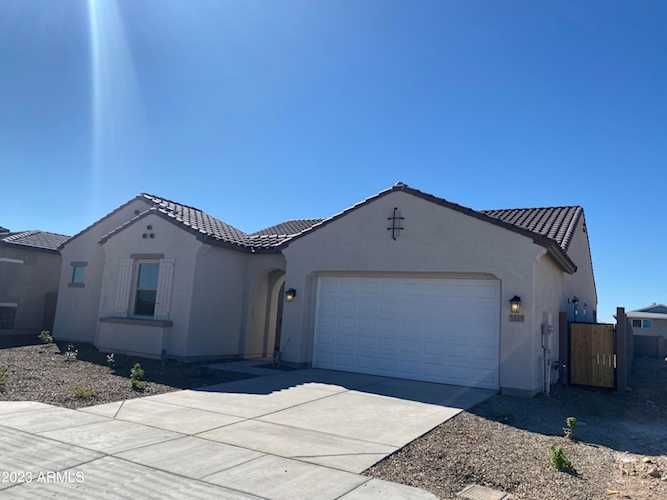 5529 W Saint Moritz Lane Glendale, AZ 85306 | MLS 6606362 Photo 1
