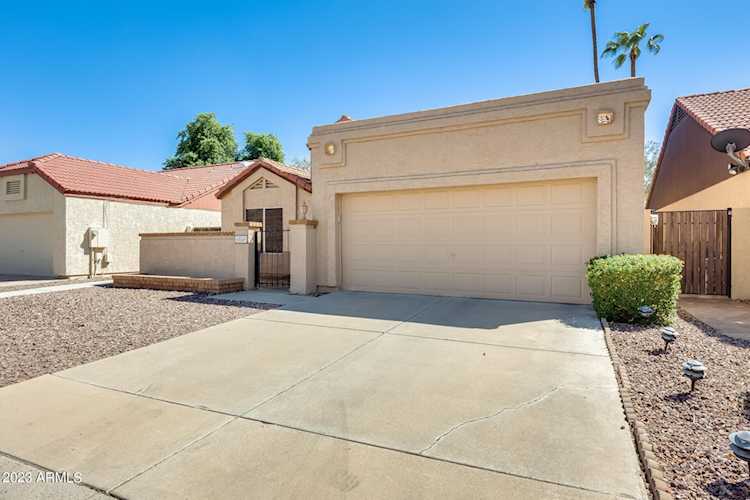 6549 W North Lane Glendale, AZ 85302