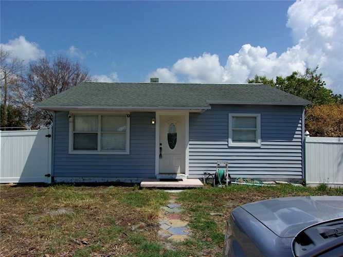 14071 W Parsley Dr Madeira Beach, FL 33708