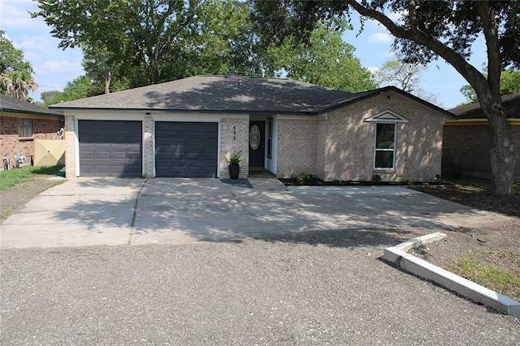 533 S Downing Road Rd Angleton, TX 77515