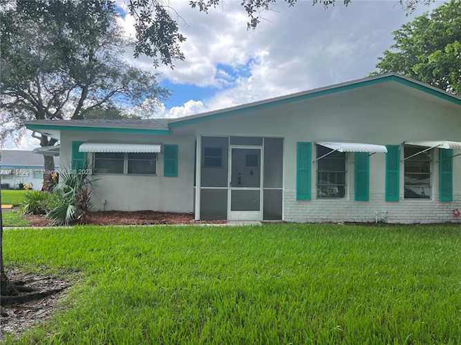 1041 NW 85th Ave #A-4 Plantation, FL 33322