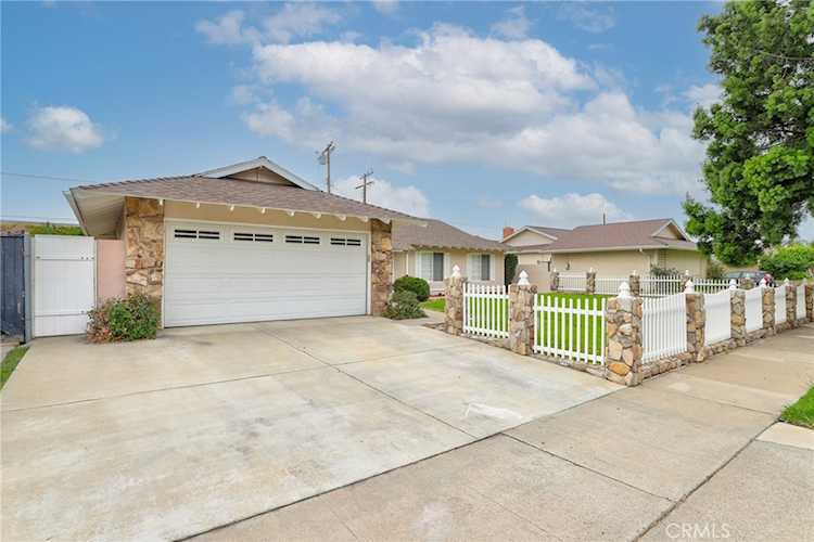 1408 N Sacramento St, Orange, CA 92867 | MLS# PW23174150 | property for lease Photo 1