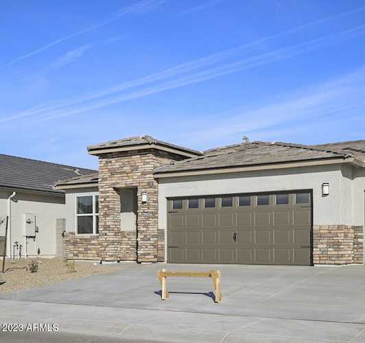 23960 W Hilton Avenue Buckeye, AZ 85326