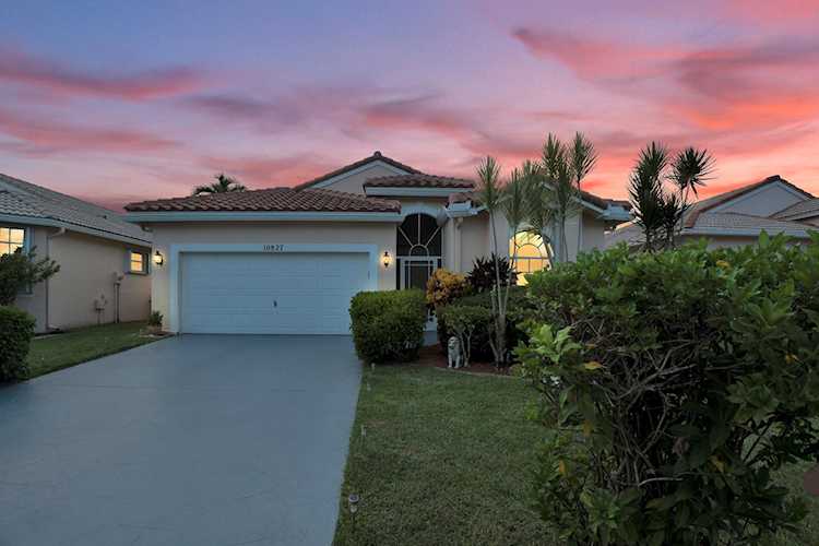 10827 Madison Drive Boynton Beach, FL 33437