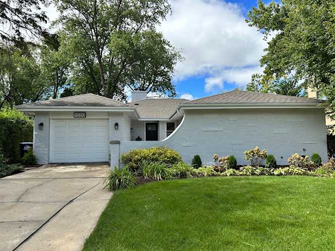 1050 Oxford Rd Deerfield, IL 60015 | MLS 11854447 Photo 1