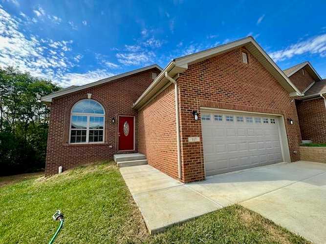 117 Piedmont Ln Frankfort, KY 40601