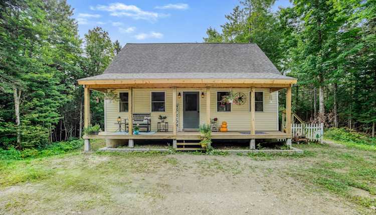 227 W Branch Rd Mariaville, ME 04605