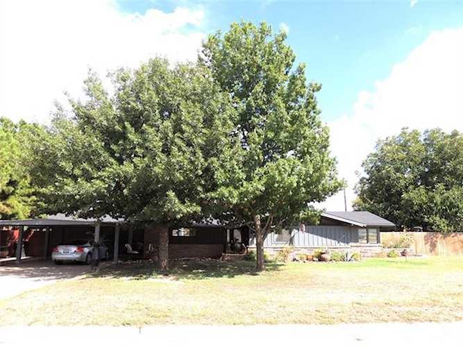 2073 Highland Avenue Abilene, TX 79605