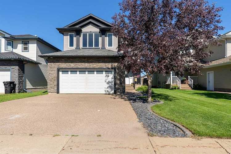 129 Shore St Fort McMurray, AB T9K 0